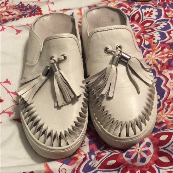 J/Slides Slip On Platform Loafer with Tassels - Picture 1 of 3